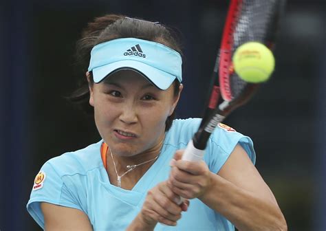 Peng Shuai retires from Malaysian Open match with back injury | Tennis.com