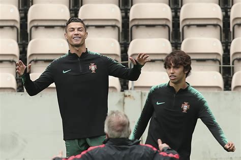 Teenager João Félix drawing comparisons to Cristiano Ronaldo | Inquirer ...