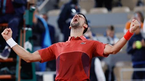 Djokovic Evita El K O En Roland Garros En Una Pica Batalla Que Acaba