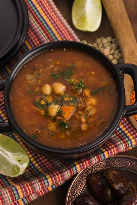 Sopa De Harira Comida Marroqu T Pica Concepto Del N De Ramad Foto De