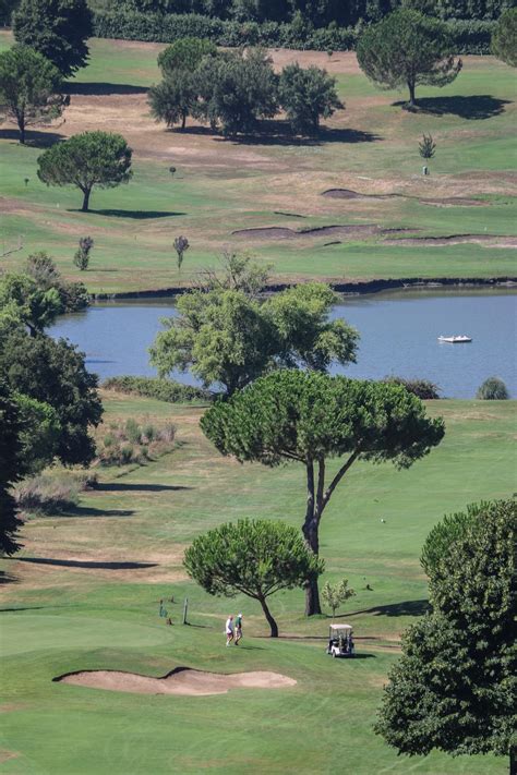 CAMPI DA GOLF IN ITALIA COUNTRY CLUB CASTELGANDOLFO IL CAMPO DA GOLF