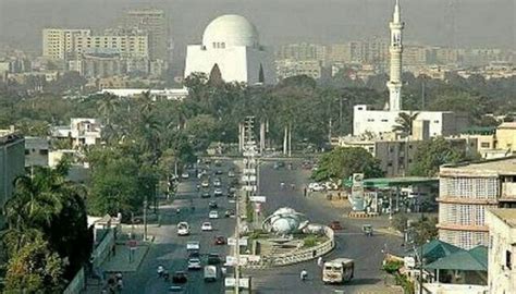 شہر قائد میں سمندری ہوائیں بحال، گرمی کی شدت میں کمی، مطلع صاف