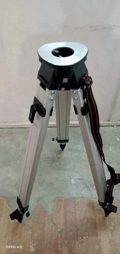 Silver Aluminium Tripod Stand Dual Lock For Industrial At Rs 4800