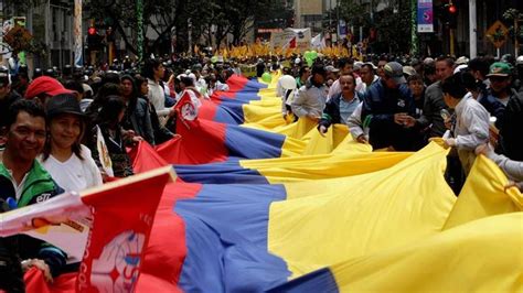 Comienzan En Colombia Las Marchas Por El Día Internacional Del Trabajo