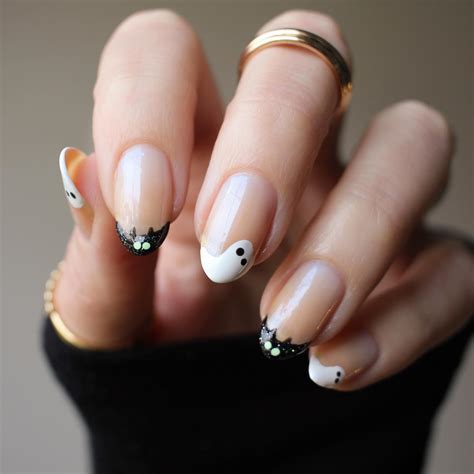 30 Spooky Ghost Nail Ideas Lovely Nails And Spa