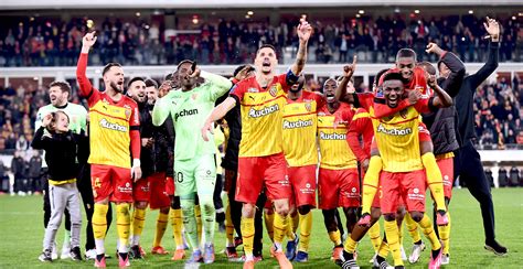 Rc Lens Angers Sco 3 0 Triplement Bon Rc Lens