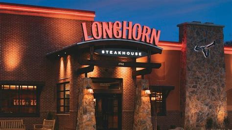 A Snowstorm Saved Longhorn Steakhouse Here S How