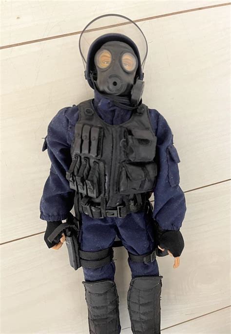 フランス特殊部隊 Gign Threezero 16 ホットトイズ Swat メルカリ