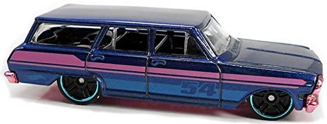 Hot Wheels Anos Chevy Nova Wagon Azul E Rosa Universo Hot