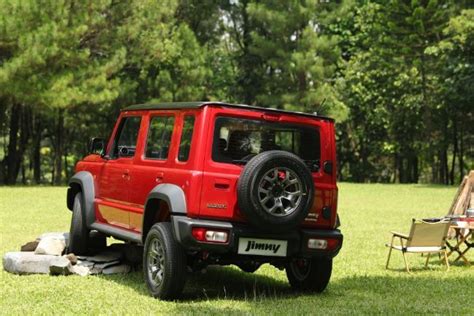 Lihat Bedanya Suzuki Jimny Versi 5 Pintu Harganya Sudah Mulai Digoreng