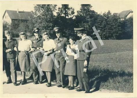 Foto Wk Ii Rot Am See Wehrmacht Soldaten Offiziere Luftwaffe