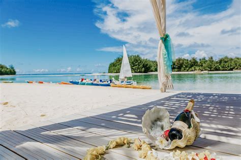 Cook Islands Honeymoon Packages — Muri Beach Club Hotel