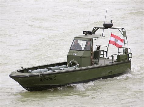 Photos - military small boat,riverine boat,patrol boat,coastal boat,PBR ...