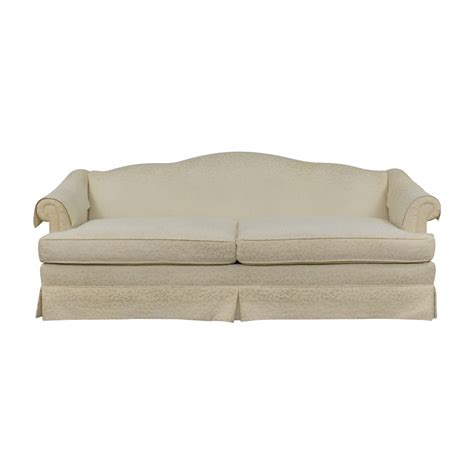 Traditional Camelback Sofa | 60% Off | Kaiyo