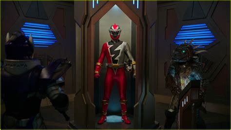 Power Rangers Dino Fury Season Moves To Netflix Photo