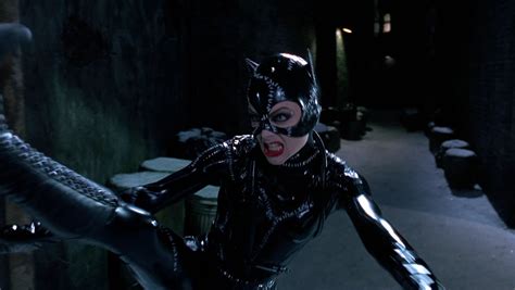 Image - Selina Kyle-Catwoman (played by Michelle Pfeiffer) Batman ...