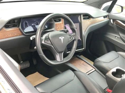 特斯拉 • Model X 搜狐大视野 搜狐新闻