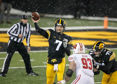 Iowa releases season-opening depth chart for showdown vs. Indiana