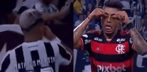 Choror E Cheirinho Botafogo E Flamengo Tem Guerra De Provoca Es