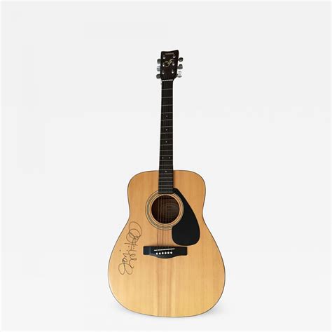 JONI MITCHELL AUTOGRAPHED GUITAR