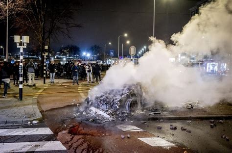 Sukob Eritrejskih Pristalica I Policije U Hagu Blic