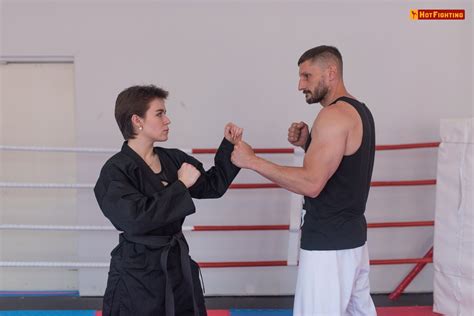 Hot Fighting Female Martial Arts