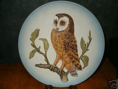 Goebel Barn Owl Bird Figurine Collector Plate