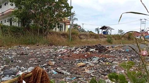 Tak Ada Tpa Warga Buang Sampah Di Dekat Kantor Bupati Boltim Waktu News