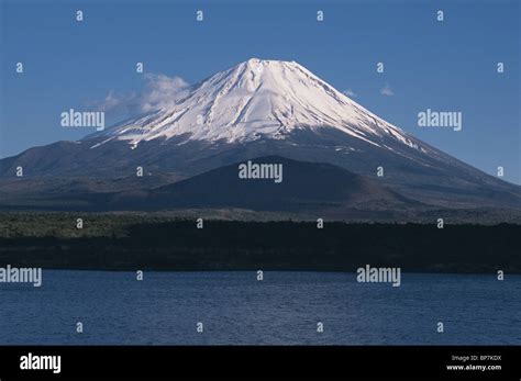 Mount Fuji, Yamanashi Prefecture, Japan Stock Photo - Alamy