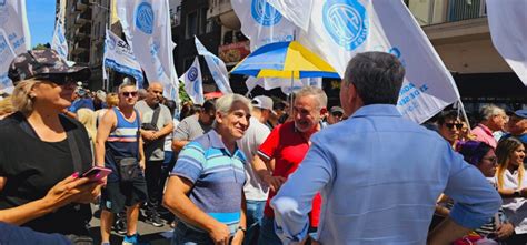 La Cgt Corrientes March Contra El Dnu De Milei En Buenos Aires Junto A