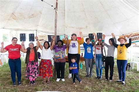 Em Sua Edi O Romaria Da Terra Re Ne Milhares De Pessoas Em