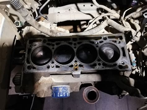 Вскрытие ГБЦ — Renault Logan (1G), 1,4 л, 2007 года | визит на сервис ...