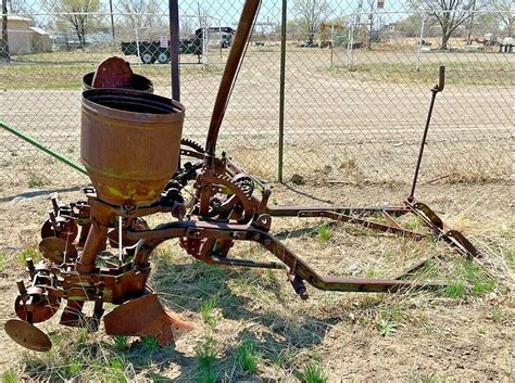 Vintage John Deere Farm Implement Two Row Corn Planter Ebay