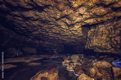 Breathtaking Mawmluh Cave In Cherrapunji Meghalaya India Stock Foto