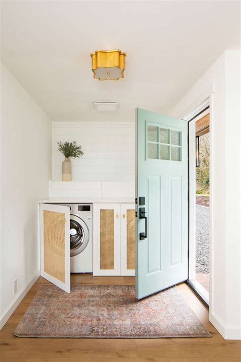 Creative Ways To Hide A Washer And Dryer In Your Home