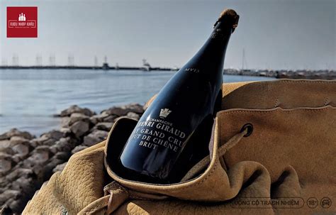 Địa chỉ mua rượu Champagne Henri Giraud Aÿ Grand Cru Brut MV 13 uy tín