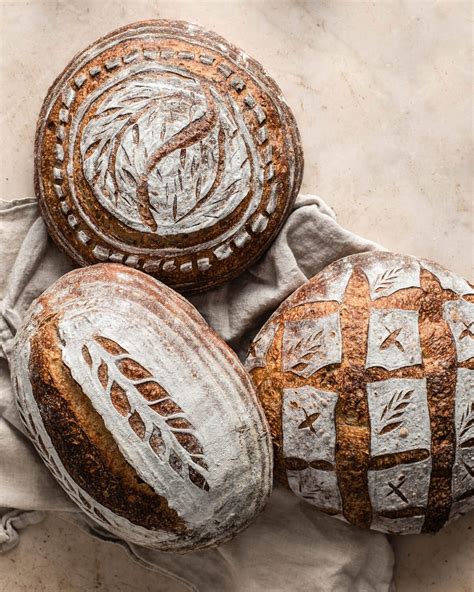 How To Score Sourdough Bread Tips And Scoring Patterns Make It Dough