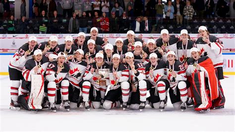 Team Canada wins gold at women's hockey world championship - Team ...