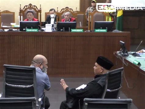 Dirawat Di Rumah Sakit Sidang Pembacaan Vonis Lukas Enembe