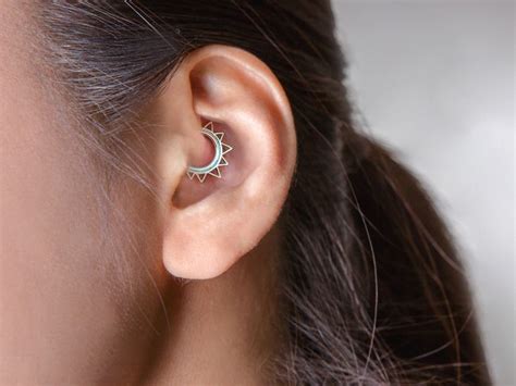 Daith Piercing For Anxiety Potential Benefits And Risks