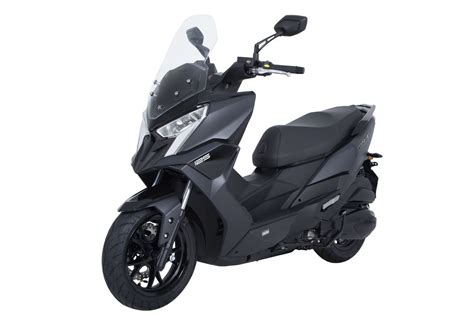 Kymco Dink R 150 Tunnel prezzo velocità scheda e rilevamenti