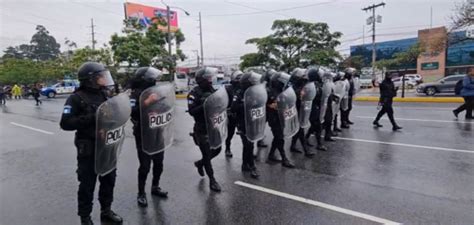 Pnc Env A Antimotines Para Liberar El Paso En La Roosevelt