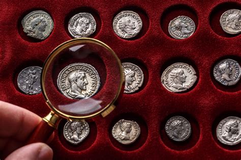 Descubre Las 10 Monedas Más Valiosas Del Planeta