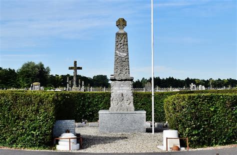 Photo Biache Saint Vaast Monument Aux Morts Biache Saint