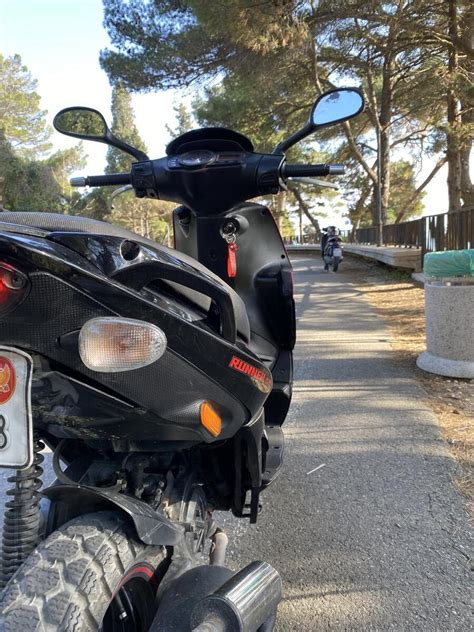 Gilera Runner Cijena Crna Gora Ulcinj Pistula Motori