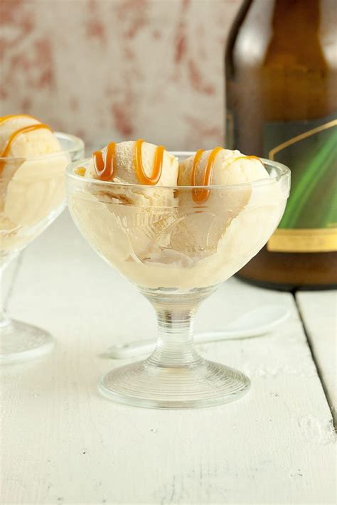 Homemade Baileys ice cream - ohmydish.com