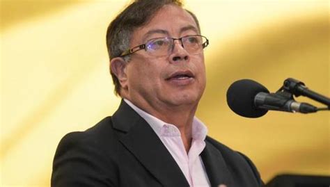 Colombia Presidente Gustavo Petro Habla Sobre El D Lar Y Una Medida