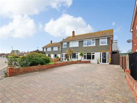 4 Bed Semi Detached House For Sale In Windmill Road Herne Bay Ct6 Zoopla