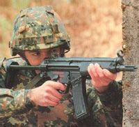 El Supremo Absuelve A Un Soldado Gay Que Desert Al No Soportar El Acoso Hom Fobo Dosmanzanas