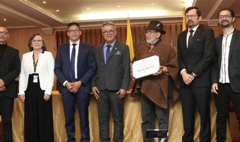 Jorge Velosa Recibe Honoris Causa En Lenguaje Y Cultura Primera Linea